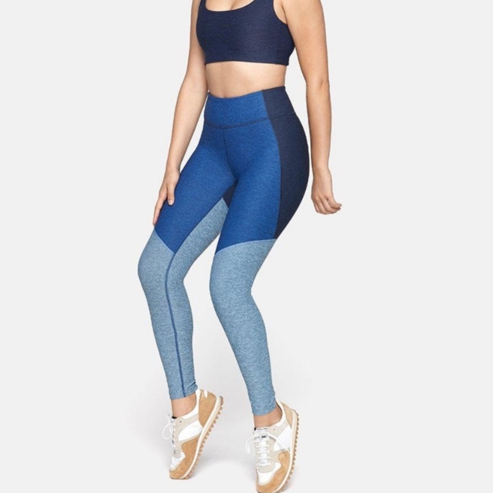 Outdoor voices 7/8 Tri Tone Leggings, Size M